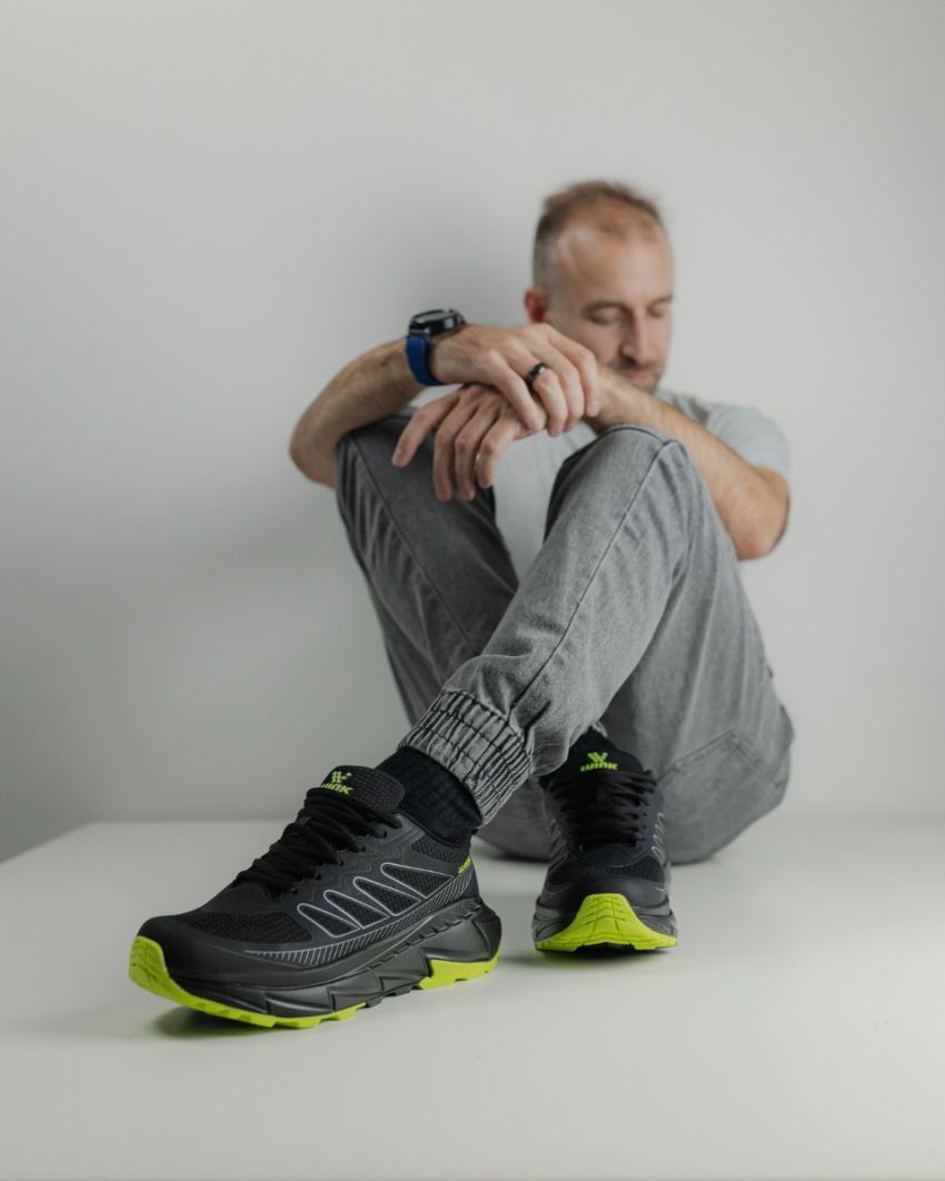 Wink - Aier black men hiking shoes