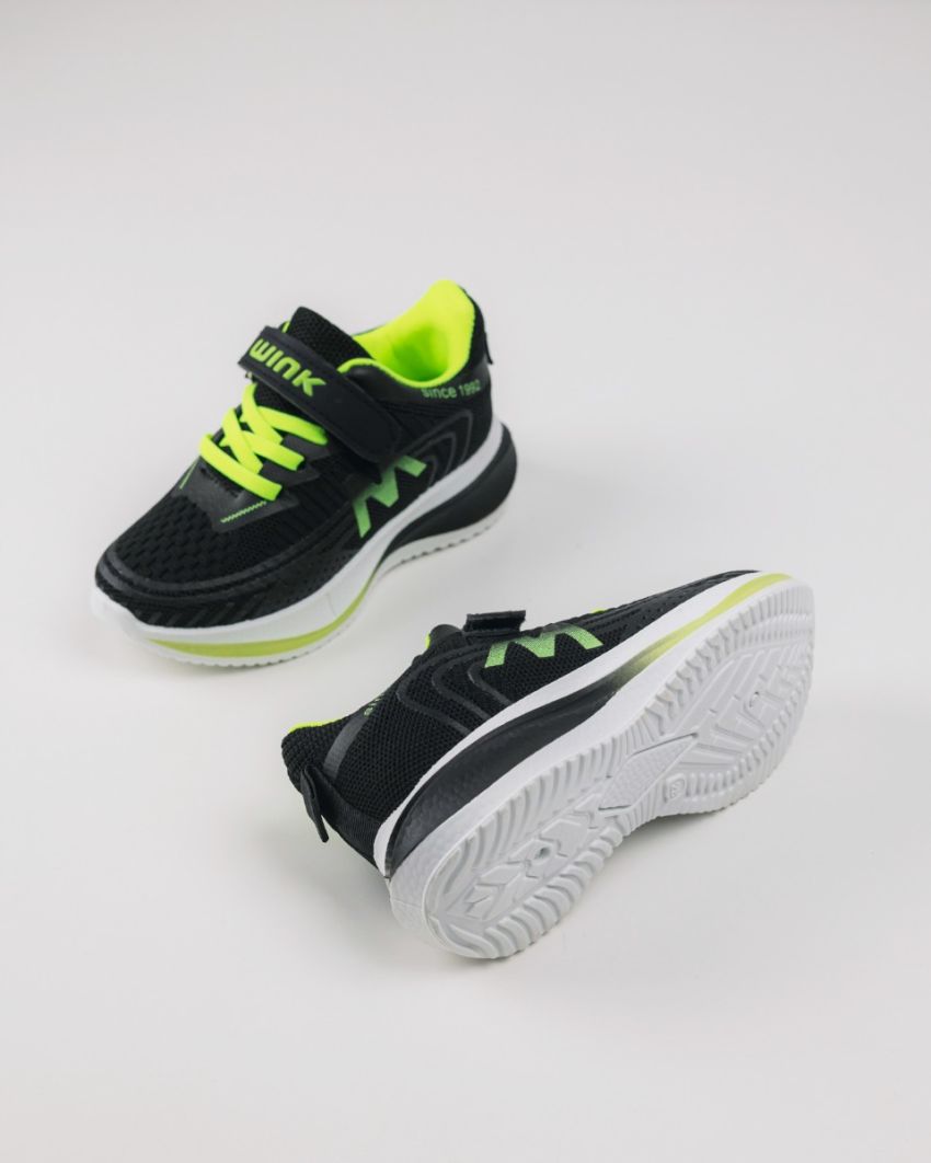 Wink - Ilaer fekete fiú sneaker